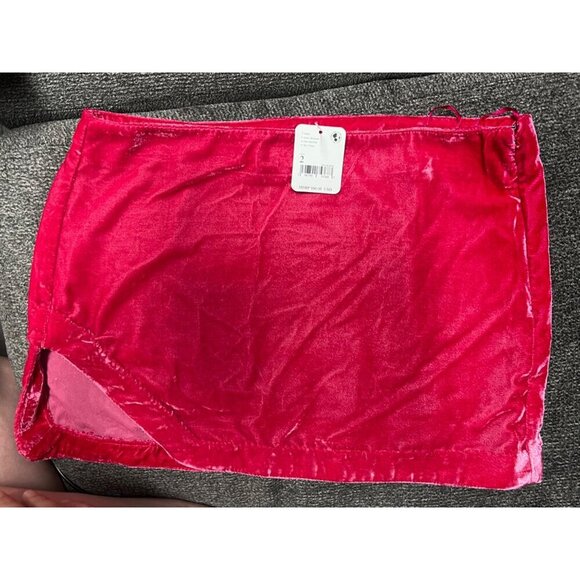 FREE PEOPLE ANNALISE VELVET MINI, WITH SLIT ON THE SIDE, Bewitched, DARK ROMANCE - Picture 6 of 8